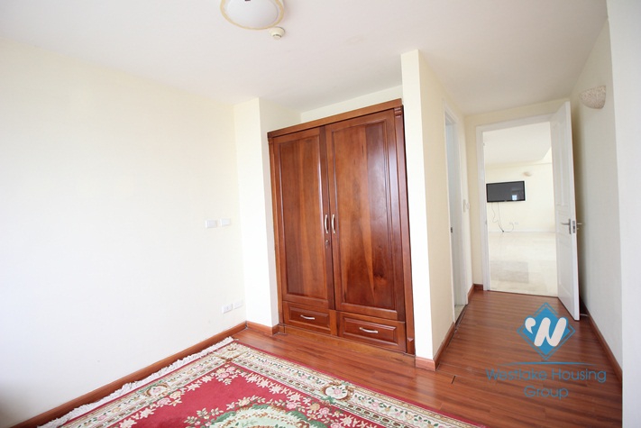 Spacious duplex apartment with 5 bedrooms for rent in Ciputra